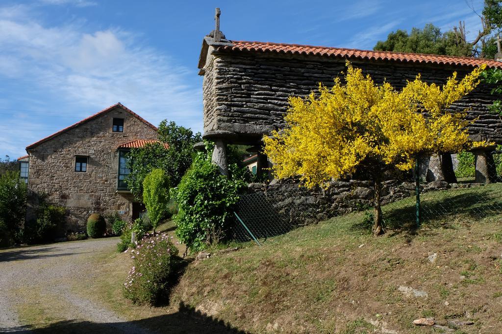 Hotel Rustico Santa Eulalia Mazaricos エクステリア 写真