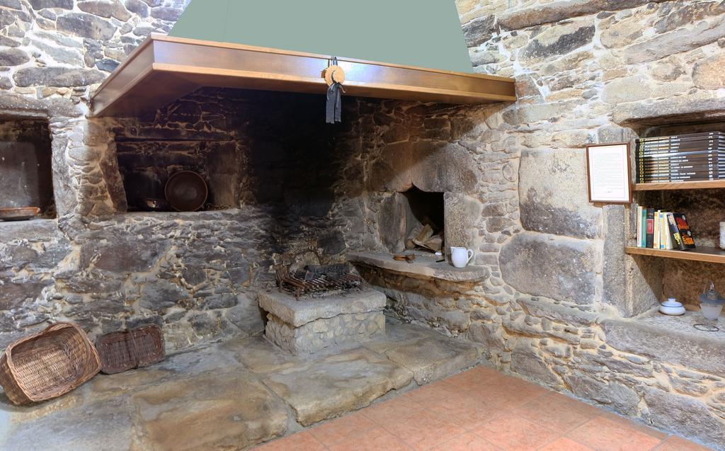 Hotel Rustico Santa Eulalia Mazaricos エクステリア 写真